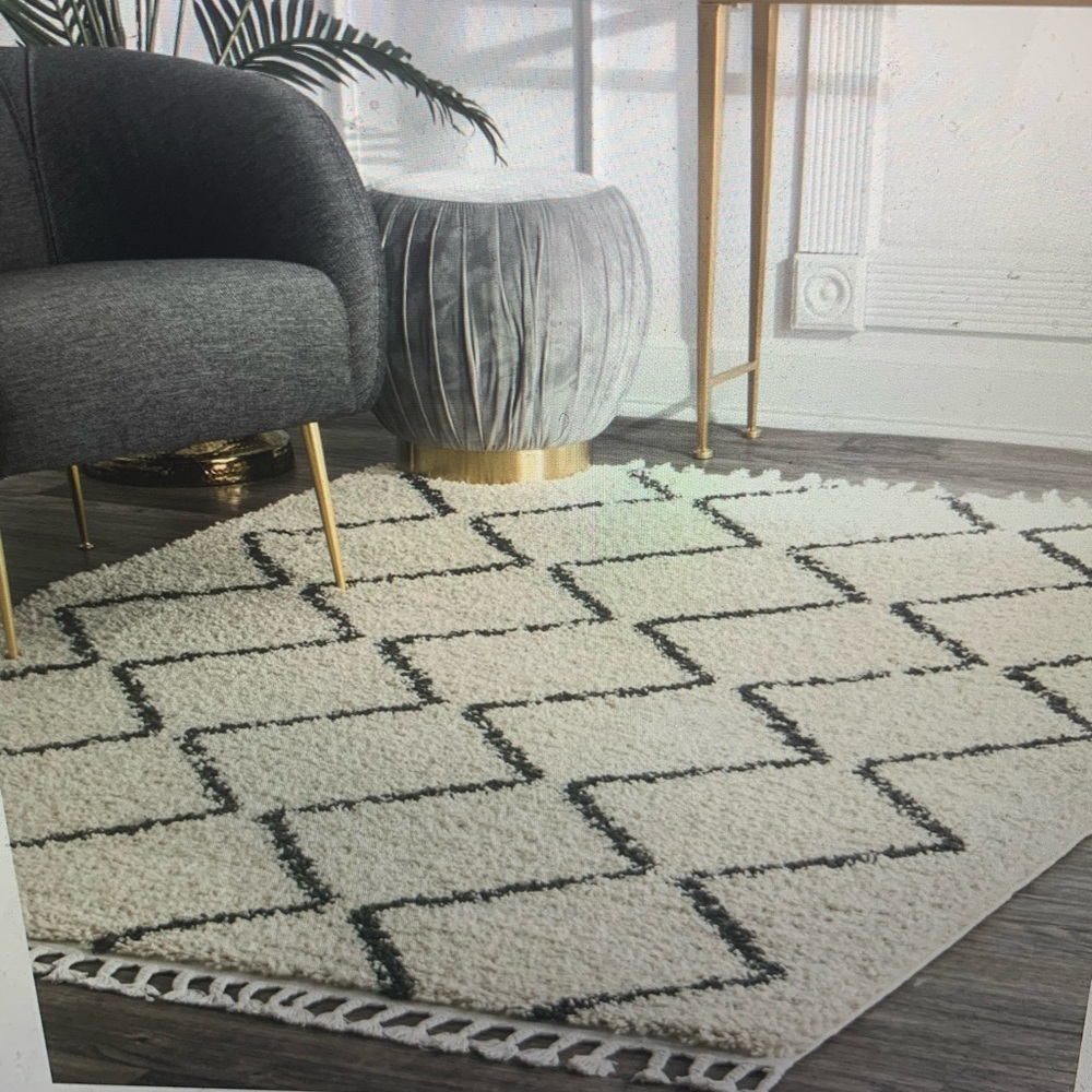 Off white, Nuloom, tassel rug